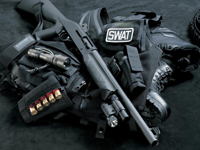 government, gun, black, large group of objects, ammunition, weapon, still life, choice, gray, Benelli M4 Super 90, variation, no people, police force, communication
