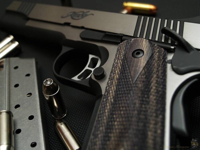 gun, handgun, weapon, bullet, social issues, communication, government, machine gun, risk, still life, sign, aggression, warning sign, ammunition, 720P