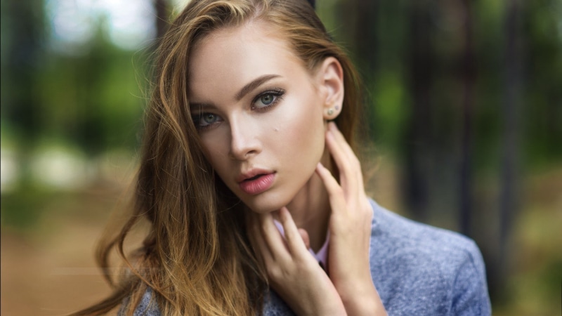 teenager, young adult, model, serious, young women, emotion, juicy lips, human face, hand, looking at viewer, hair, women, long hair, beautiful people