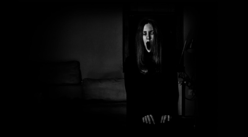 solitude, worried, artwork, 720P, horror, depression - sadness, emotion, domestic room, women, spooky, young adult, full length, fear, adult, night, dark