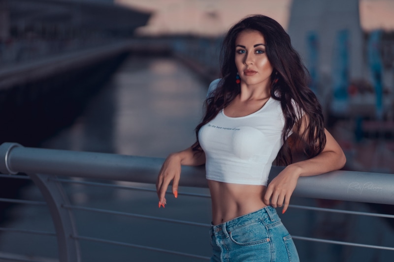 1080P, painted nails, depth of field, tanned, portrait, belly, women