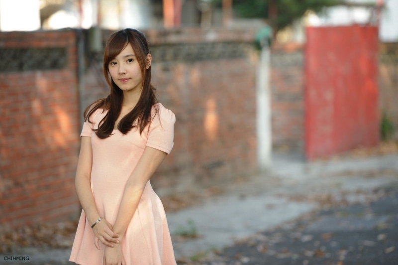 model, one person, young women, beauty, outdoors, portrait, focus on foreground, built structure, young adult, fashion, 1080P, Asian, contemplation, standing