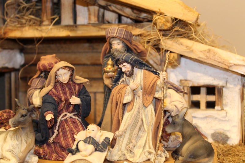 male likeness, human representation, jesus, christmas crib figures, creativity, focus on foreground, figurine, christmas time, maria, star, nativity scene