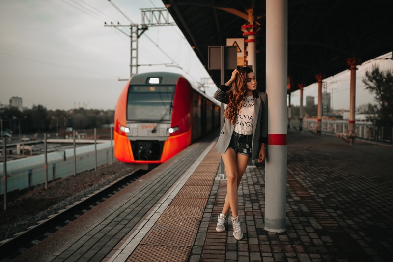 rail transportation, track, 2K, jean shorts, hairstyle, public transportation, mode of transportation, women, train station, tanned, train, one person