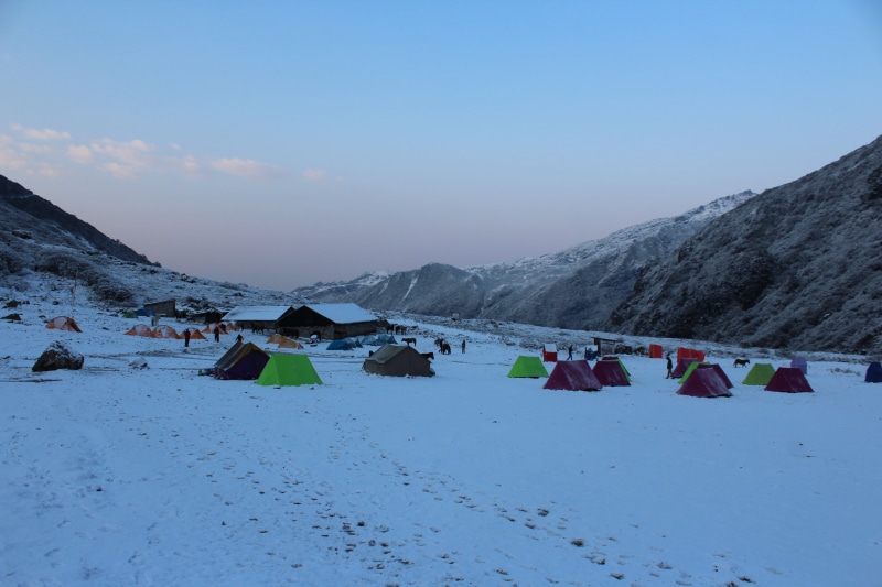 sky, outdoors, himalayas, kanchenjunga, cold temperature, beauty in nature, day, travel, land, goechala, flag, winter, mountain range, sikkim, built structure