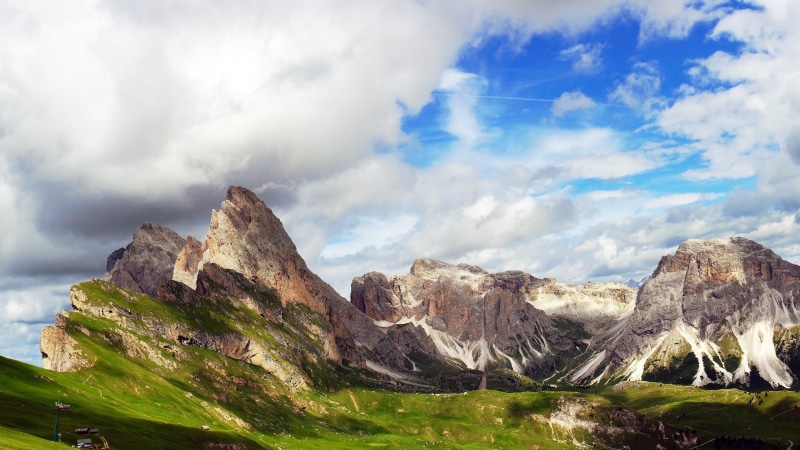 valley, adventure, beauty in nature, plant, no people, misty, rock formation, solid, mist, idyllic, tranquility, nature lands, scenery, green filed, italy