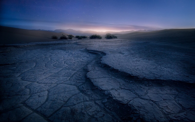 dune, dark, beauty in nature, land, desert, snow, night, soil, winter, cracked, 720P, scenics - nature, environment, stars, cloud - sky, shrubs, mountains