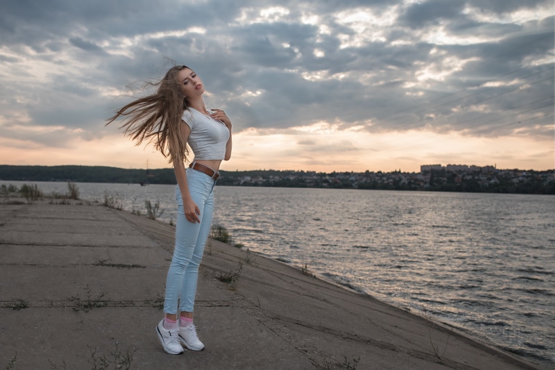 women, blonde, Dmitry Sn, 1080P, Victoria (model), Viktoria Babkina, Dmitry Shulgin, water, sky, windy, long hair, jeans, women outdoors, Victoria