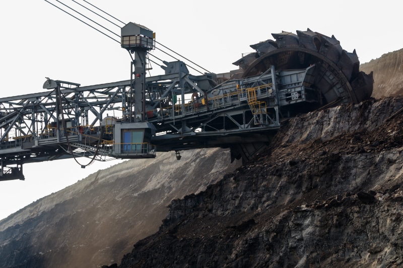 technology, bucket wheel excavators, industrial equipment, conveyor belt, inden, manufacturing equipment, built structure, sky, no people, architecture