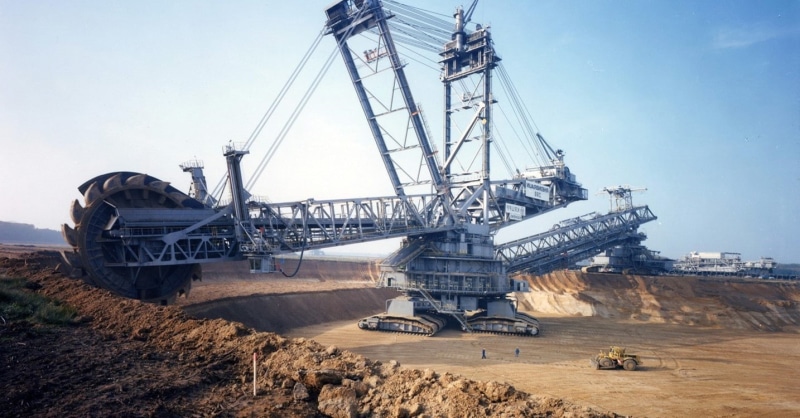 machinery, outdoors, crane - construction machinery, day, mining, 720P, construction site, unloading, construction industry, construction machinery, quarry
