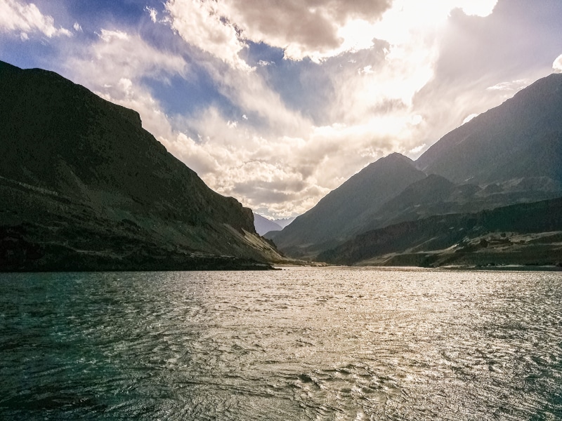 lake, sunset, 2K, tranquil scene, mountain range, beauty in nature, ladakh, waterfront, water, remote, sky, zanskar, environment, mountain peak, cloud - sky