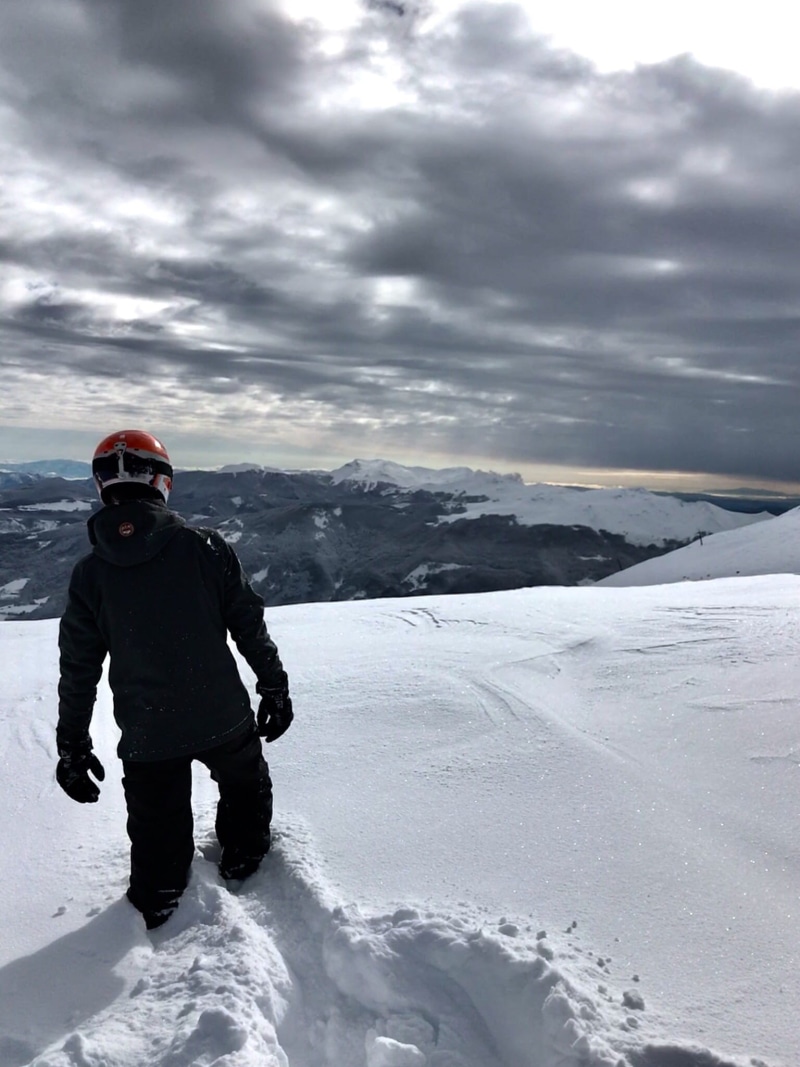 1080P, sky, skier, snow, adventure, sport, winter, mountain, white color, warm clothing, outdoors, lifestyles, nature, neve, cold temperature, cloud - sky