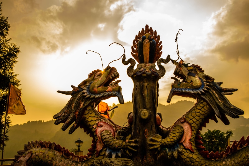 temple, sculpture, symbol, sky, golden, outdoors, religious, twins, no people, travel, cloud - sky, festival, dragon, 5K, animal, architecture, ancient