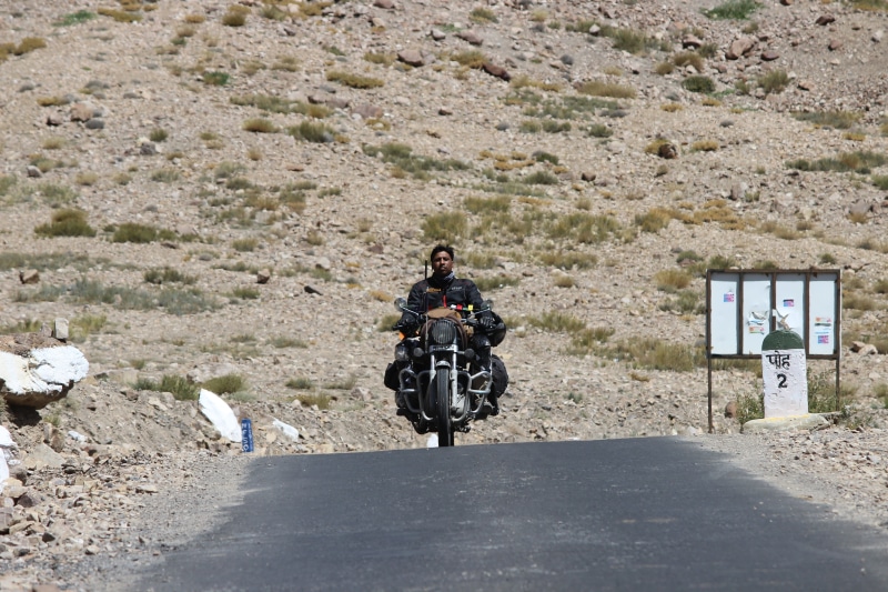 motorcycle, men, adventure, road, spiti, crash helmet, riding, soil, full length, lifestyles, sport, transportation, riders, travel, 5K, nature, day, leisure activity