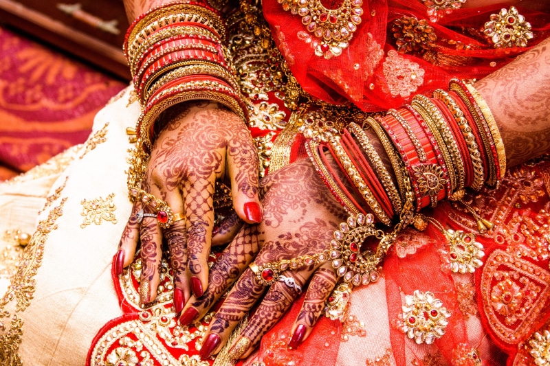 indoors, hand, hindu, luxury, indian, ceremony, tradition, jewelry, event, celebration, women, 4K, bracelet, decoration, wedding ceremony, newlywed, tattoo
