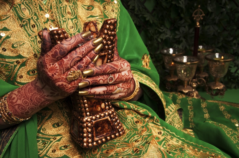 emotions, design, fashion, henna, henna tattoo, bride, real people, person, india, mehndi designs, east Asian Culture, indian, vase, brown, religion, holding
