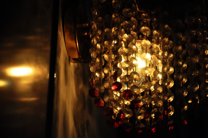 focus on foreground, Mystic, necklace, ceiling, energy, abstract, electric light, glowing, electricity, illuminated, chandelier, aura, light bulb, Crystal