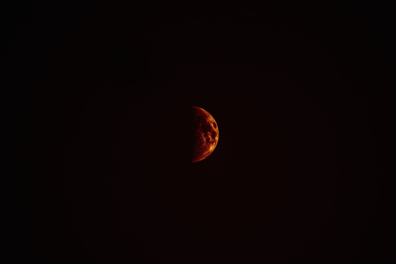 no people, space and astronomy, lunar, majestic, moon, tranquility, nature, sky, astrology, closeup, astronomy, moonlight, tranquil scene, crescent, full moon