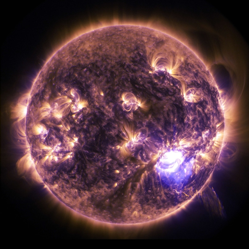 geometric shape, sunlight, technology, black background, eclipse, science, circle, ball, purple, nature, beauty in nature, energy, biology, dark, star - space