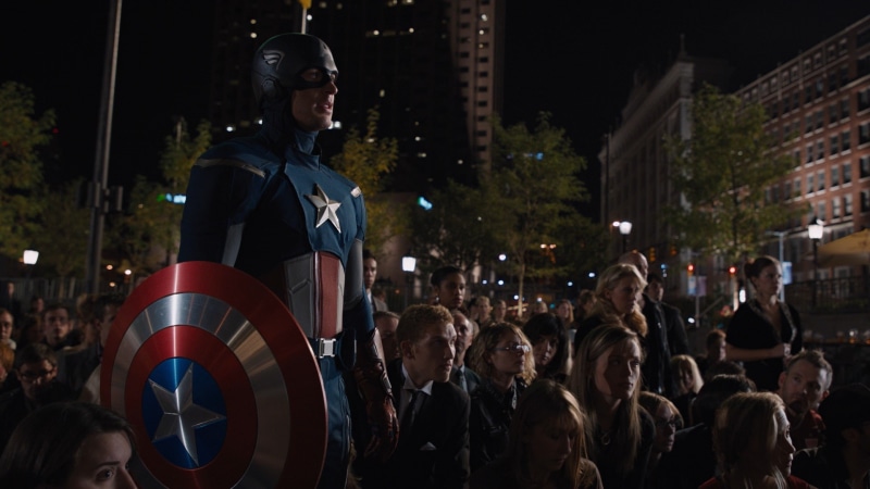 Shield, Captain America, 1080P, costume, team, Chris Evans, S. H. I. E. L. D, Steve Rogers, super soldiers, The Avengers, the crowd, the organization