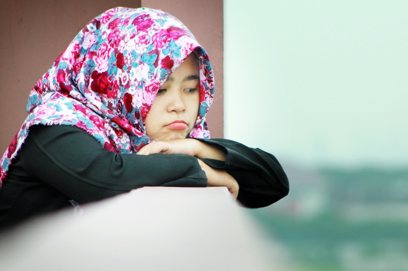 people, adult, headshot, female, indoors, hijab, terrace, muslim, asian, islam, portrait, business, challenge, contemplation, girl, corporate business