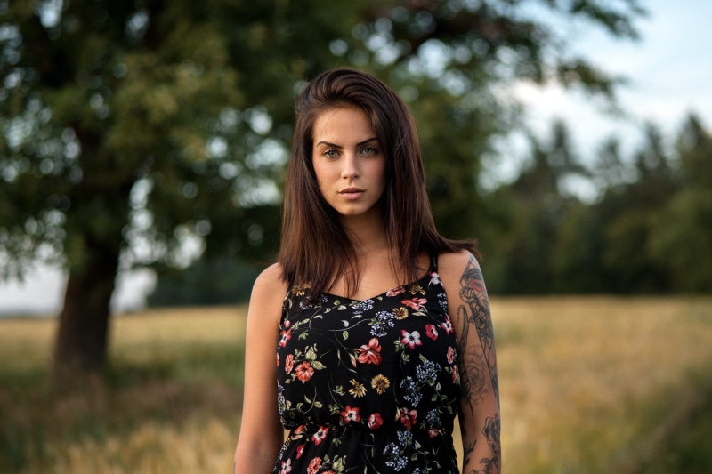 fashion, plant, women outdoors, adult, standing, Marlen Valderrama Alvaréz, one person, contemplation, looking, nature, outdoors, hairstyle, beauty, 1080P