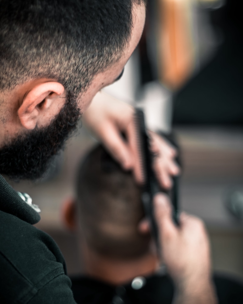real people, males, body care, 4K, depth of field, headshot, haircut, hair salon, portrait, scissors, blur, human hair, combing, facial hair, adult, military