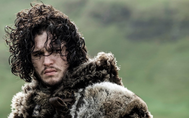 one person, TV, coat, hair, warm clothing, portrait, contemplation, hairstyle, 2K, adult, clothing, winter, fur, Game of Thrones, Jon Snow, mid adult