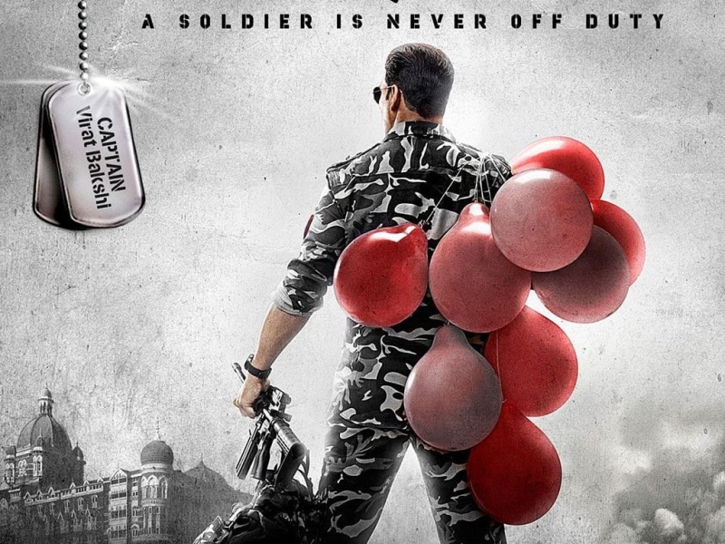 holiday, leisure activity, lifestyles, day, red, akshay kumar, movie, city, outdoors, Bollywood Movies, holding, wall - building feature, kumar, 480P