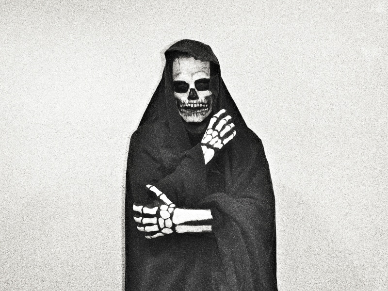 adults only, real people, senior adult, portrait, Death, studio shot, looking at camera, disguise, indoors, scared, one person, horror, one man only, Skull