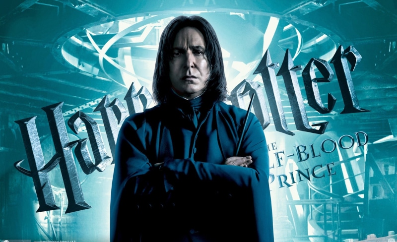 Harry Potter, snape, hairstyle, wall - building feature, text, one person, real people, looking at camera, Potter, 1080P, Movies, communication, three quarter length
