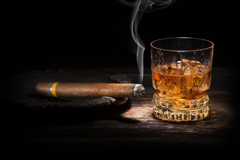 smoke, cigar, whiskey, 4K