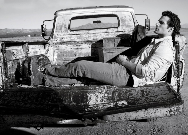 motor vehicle, damaged, concepts And Ideas, deterioration, s, looking At Camera, males, ruined, poverty, 1080P, time, black white, dress, actor, obsolete
