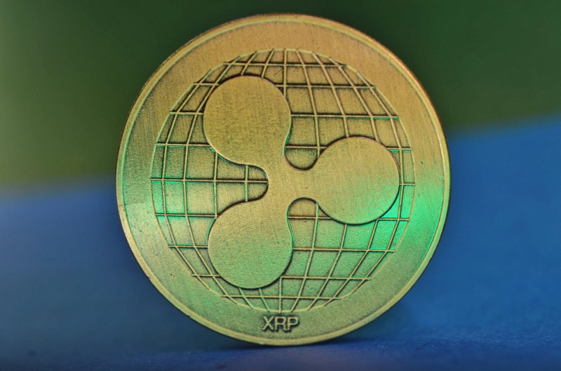 green color, finance, still life, shape, xrp, future, blue background, colored background, sphere, cryptography, single object, close-up, ripple, financial