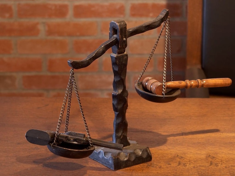 wood - material, close-up, still life, chain, equality, pistol, justice - concept, set, focus on foreground, architecture, hammer, balance, indoors, scale