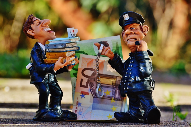 representation, two people, prison, state, files, 4K, cap, day, government, handcuffs, lock up, scam, criminal, billing, tax evasion, bureaucracy, police