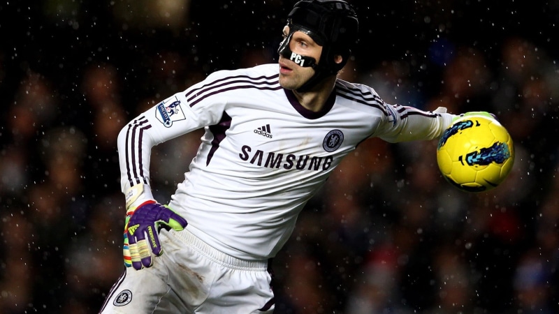 focus on foreground, front view, effort, clothing, lifestyles, one person, Chelsea FC, competition, athlete, white, sport, 1080P, men, shirt, young adult