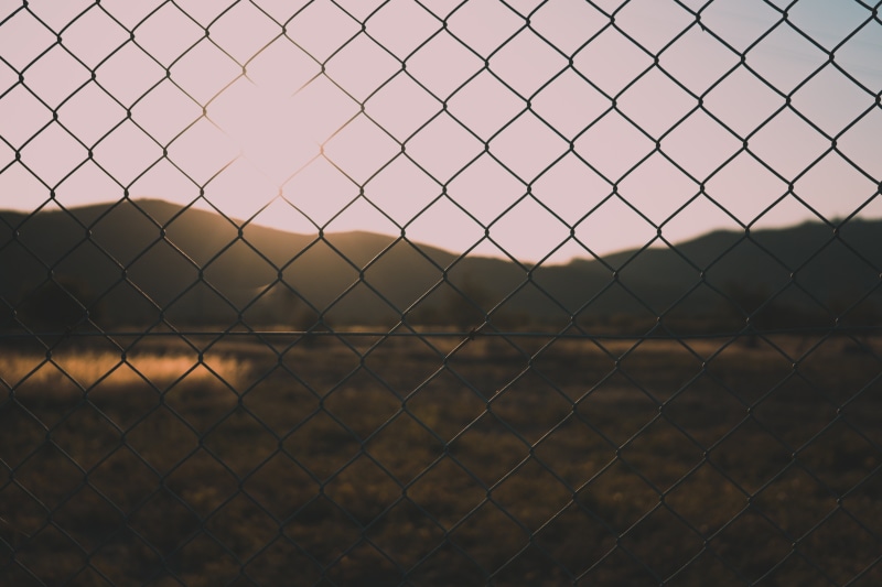 backgrounds, link, metal, chain, field, safety, gray, security, barrier, nature, boundary, chainlink fence, mesh, pattern, outdoors, day, crisscross, dusk
