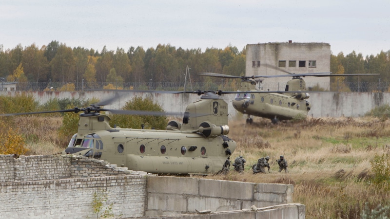 nature, side view, no people, airplane, conflict, Estonia, helicopters, 2K, Boeing CH-47 Chinook, plant, tree, soldier, war, military aircraft, sky, day