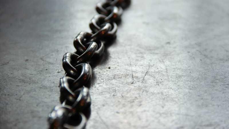metal, single object, spiral, no people, textured, silver colored, connection, black, chain, iron, link, connected, selective focus, close, metallic, strong