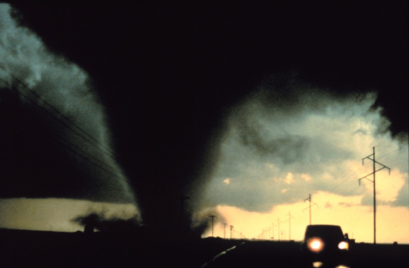 cloud, tornado, air pollution, building exterior, texas, dark, nature, street light, built structure, outdoors, power in nature, destruction, 1080P, silhouette