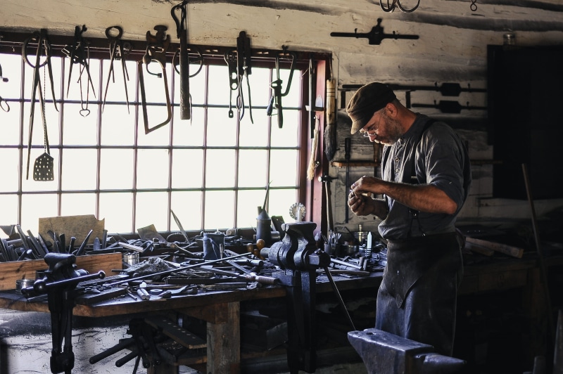 gray, adult, people, standing, mid adult, manual Worker, workbench, skill, tools, preparation, inside, metal industry, one man only, men, workshop, metal