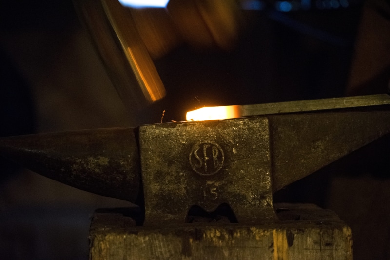 electric lamp, glowing, work tool, industry, flare, light, anvil, giuliano negretto, illuminated, ielix, hammer, tool, night life, metal, metal industry