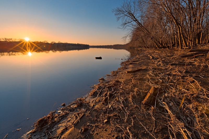 blue, nature, warm, surreal, withered, america, cyan, lake, colors, image, wood, branches, color, natural, sky, picture, outdoors, scenic, ethereal, golden hour