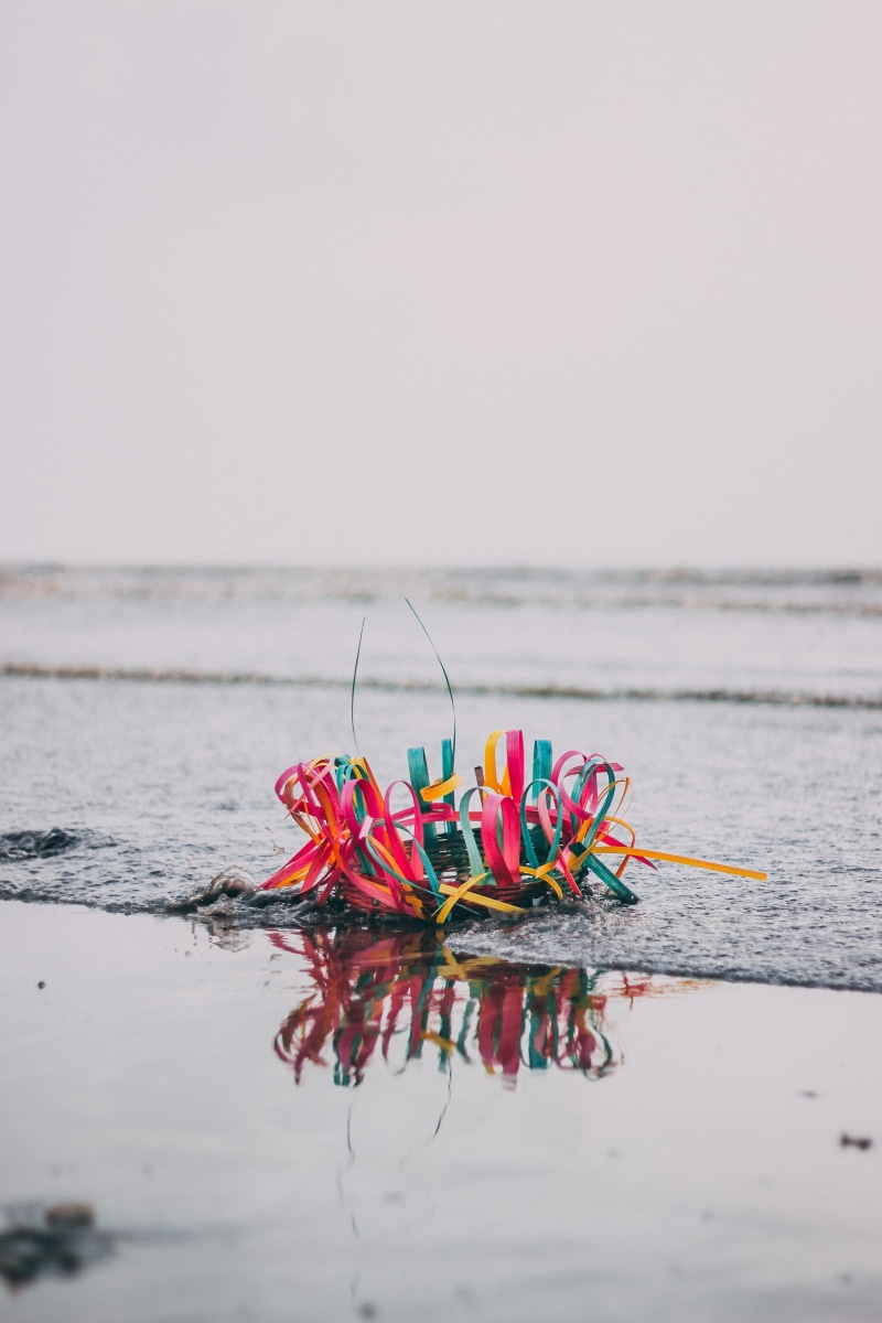 lake, multi Colored, photo, disintegrate, peace, red, nature, colour, basket, color, ocean, colorful, shore, beach, water, 4K, reflection, blue, horizon