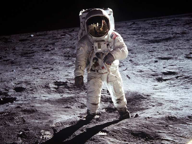 Apollo 11, night, uniform, danger, work Helmet, obscured face, working, nature, outdoors, space helmet, the moon, astronaut, space, standing, helmet, equipment