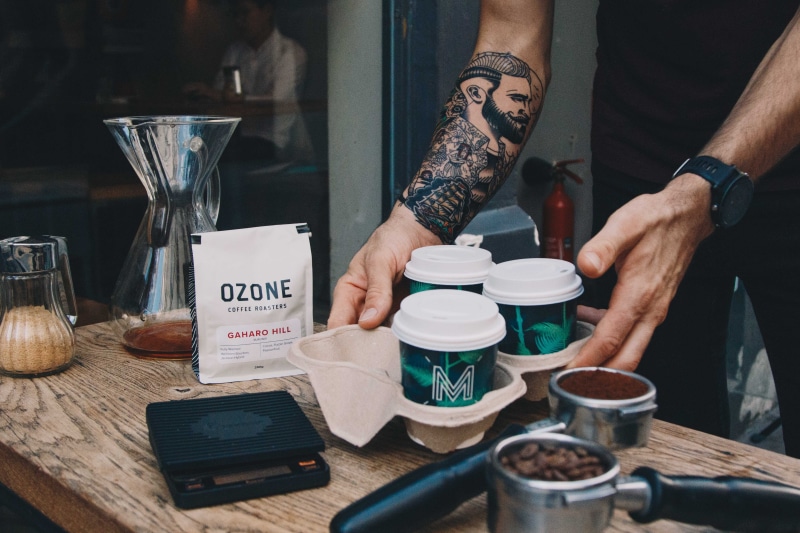 baristum, wholebean, cafe, ozone, sugar, restaurant, man, cups, tattoo, scale, one Person, drink, takeaway, caucasian Ethnicity, coffee, bean, holding