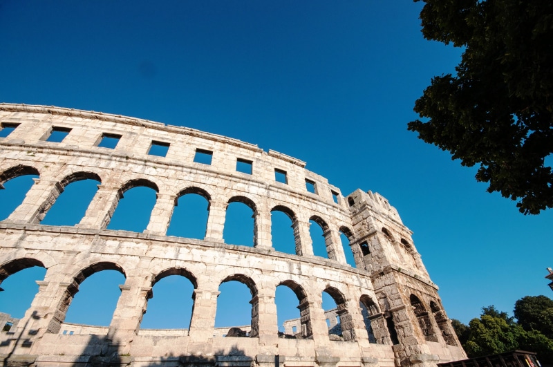 amphitheatre, tourism, old Ruin, croatia, ancient, ancient Rome, famous Place, monument, archaeology, city, roman Forum, no people, blue, arch, the Past