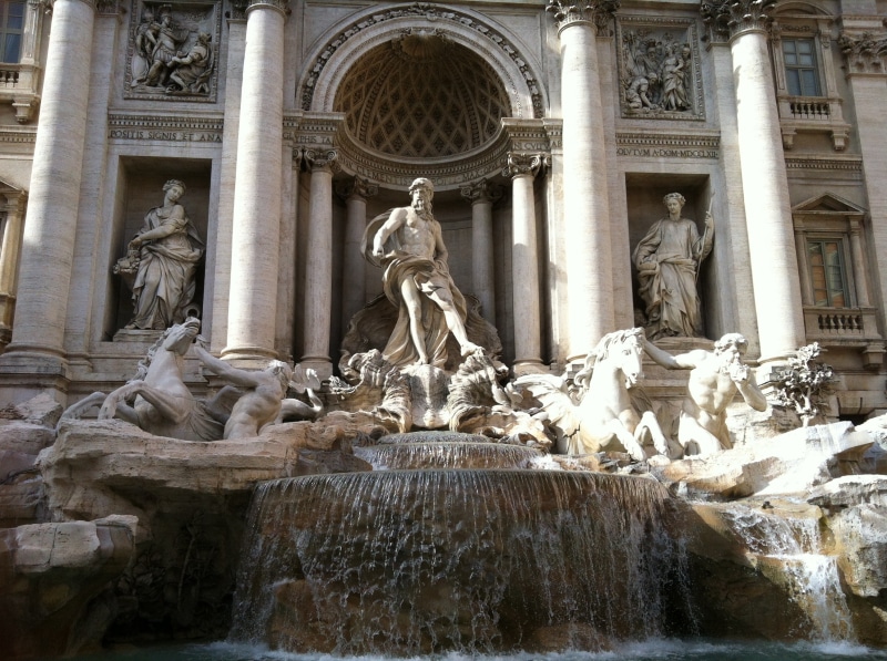 history, sculpture, ancient, architecture, roman, built structure, the past, representation, no people, fountain, architectural column, building exterior