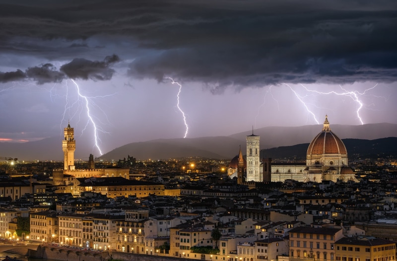 building exterior, city, Florence, storm, power in nature, night, Italy, 1080P, place of worship, outdoors, built structure, illuminated, thunderstorm